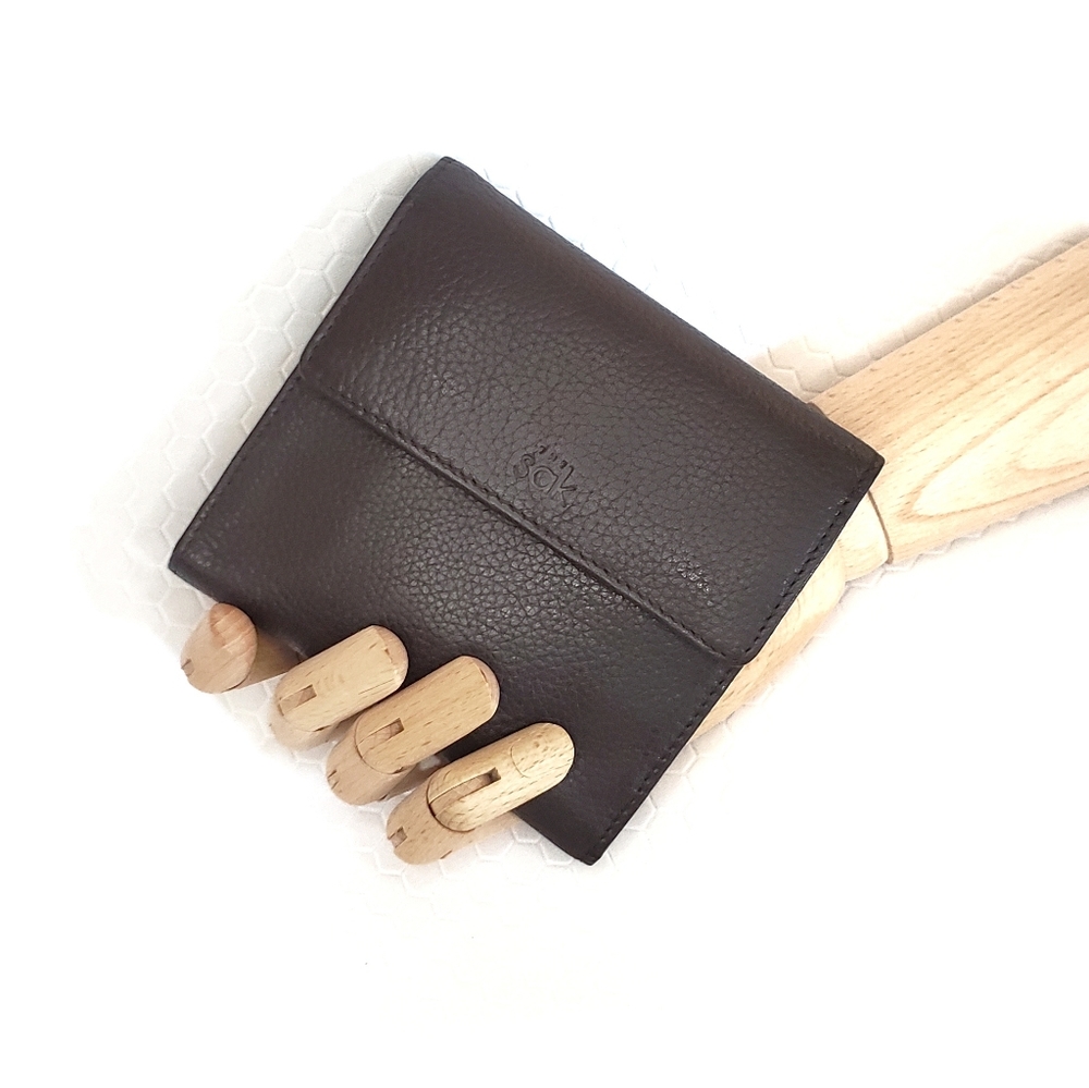 The Sak Leather Wallet Billfold Bifold Pocketbook